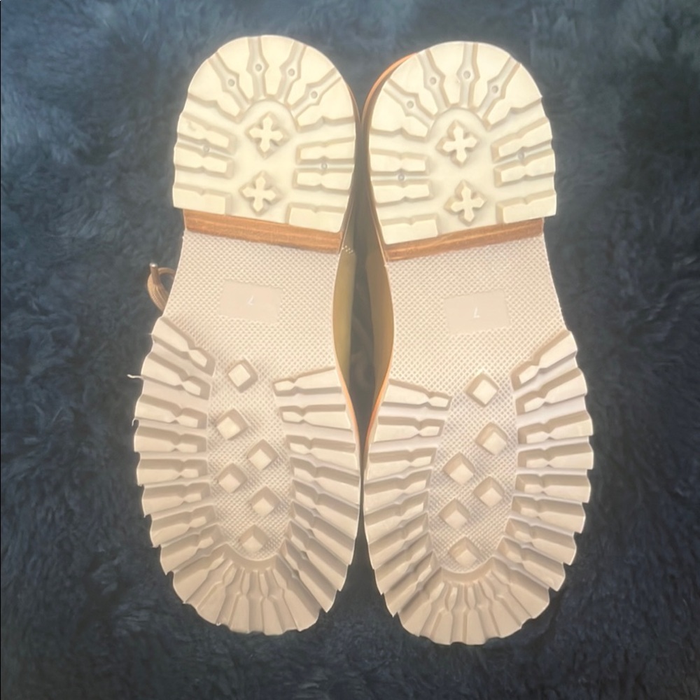 Women's Tan Hiking Boots - Picture 4 of 4